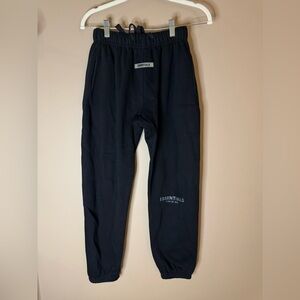 Essentials Fear Of God Logo Core Sweatpant NC3 Jet Black Size S
